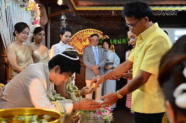 タイの伝統的結婚式
